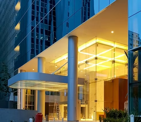 Edifício Grande Ufficiale Evaristo Comolatti